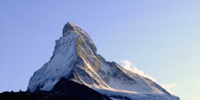 “AI写作：创新未来文学”