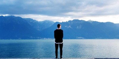 “AI写作: 颠覆传统，开启文学新纪元”