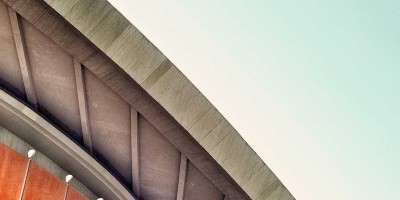 “聊天人工智能：免费入口指南与推荐”