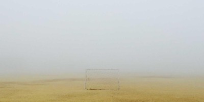 AI写作革新与挑战：人工智能论文生成器