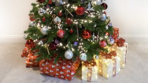 “AI写作探索：发展现状与未来展望”