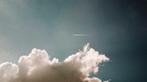 “Chat人工智能入口指南：免费高效互动体验”