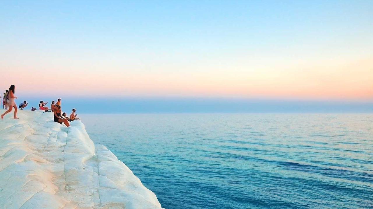 全球在线 Chat 人工智能免费入口大全 全球在线 Chat 人工智能免费入口大全