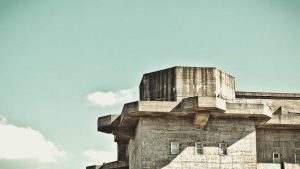 “人工智能聊天免费入口：汇总推荐中文在线版”