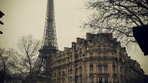 “畅享免费chat人工智能入口：探寻无限可能”