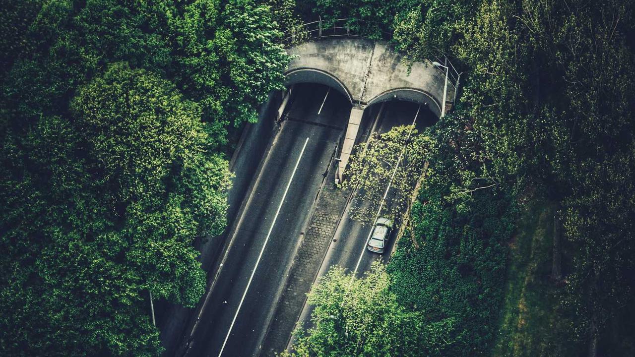 寻找 chat 人工智能免费入口位置 寻找 chat 人工智能免费入口位置